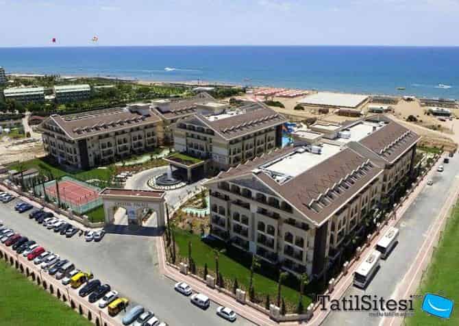 Crystal Palace Luxury Resort Spa 